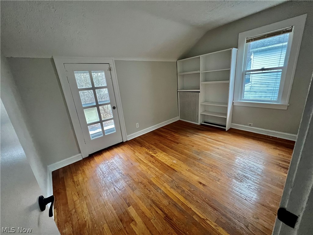 Mayfield On Belvoir Blvd - Residential Lease