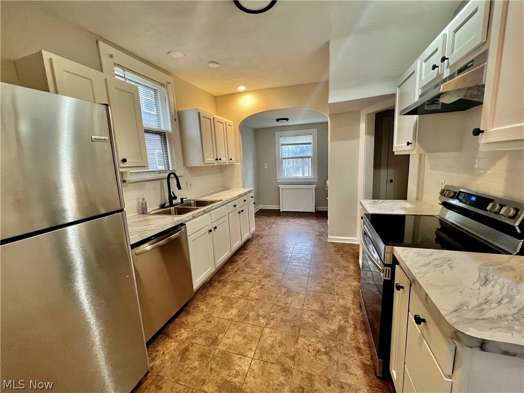 Mayfield On Belvoir Blvd - Residential Lease