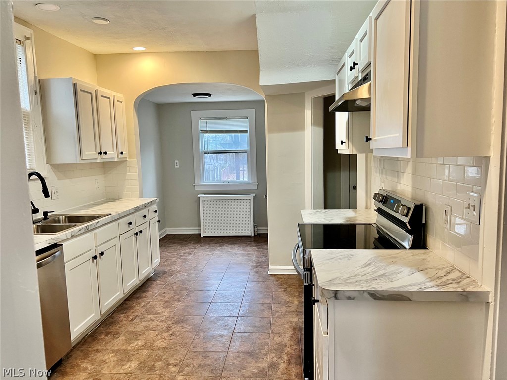 Mayfield On Belvoir Blvd - Residential Lease