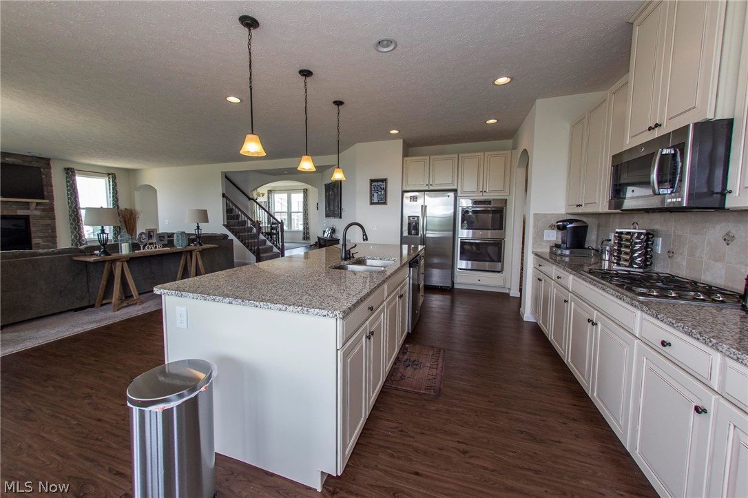 Emerald Estates 9 - Residential