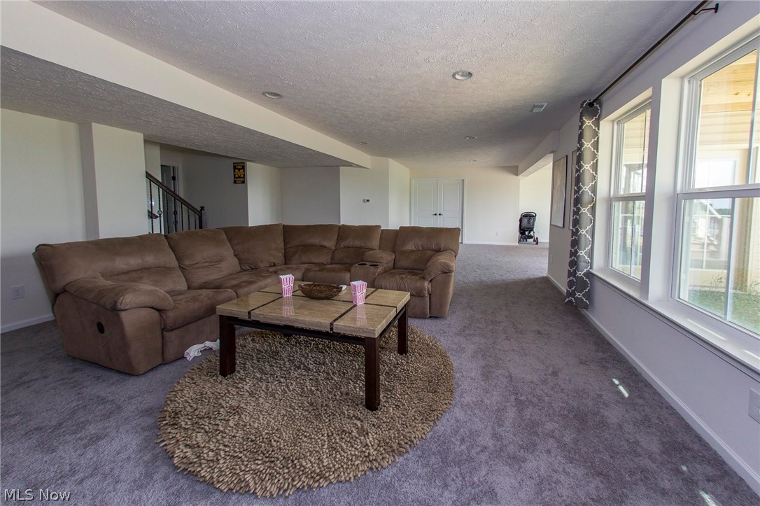 Emerald Estates 9 - Residential