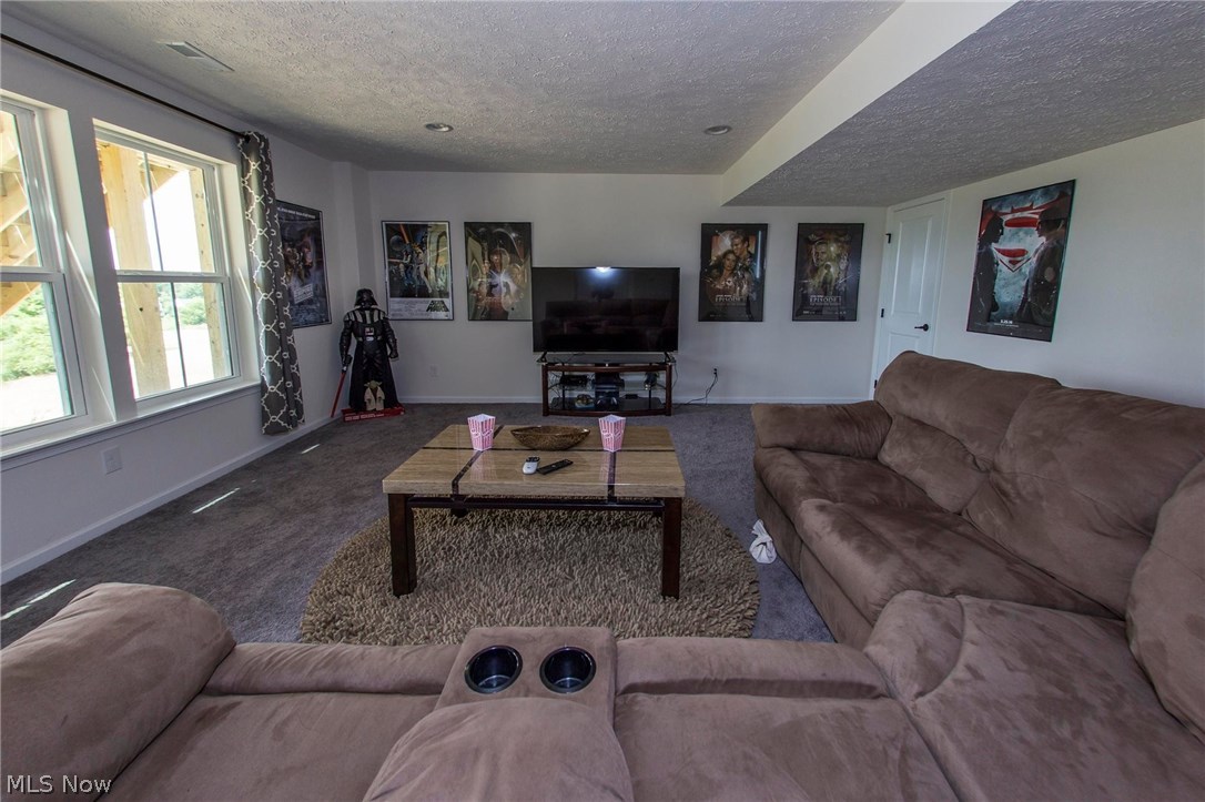 Emerald Estates 9 - Residential