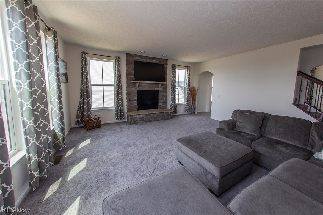 Emerald Estates 9 - Residential