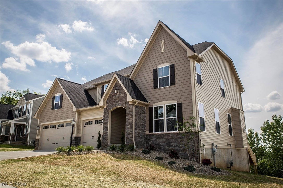 Emerald Estates 9 - Residential