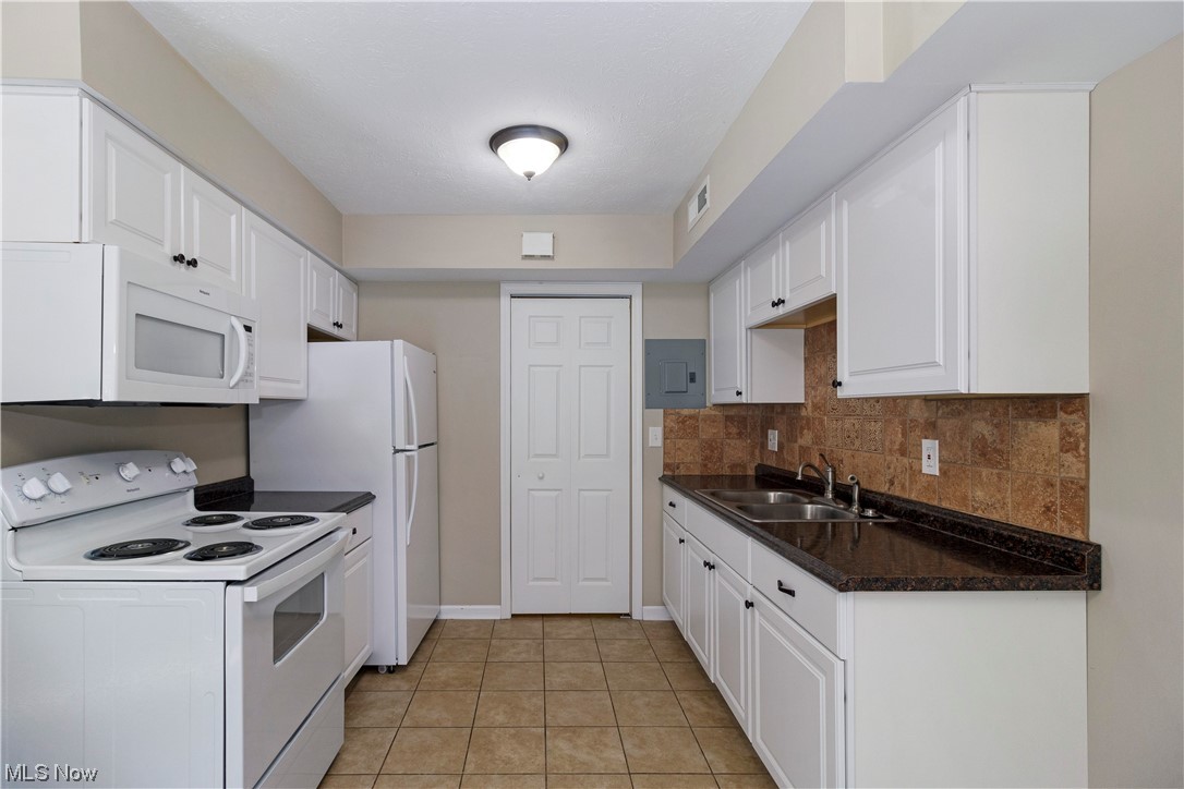 Congress Square Condo - Residential