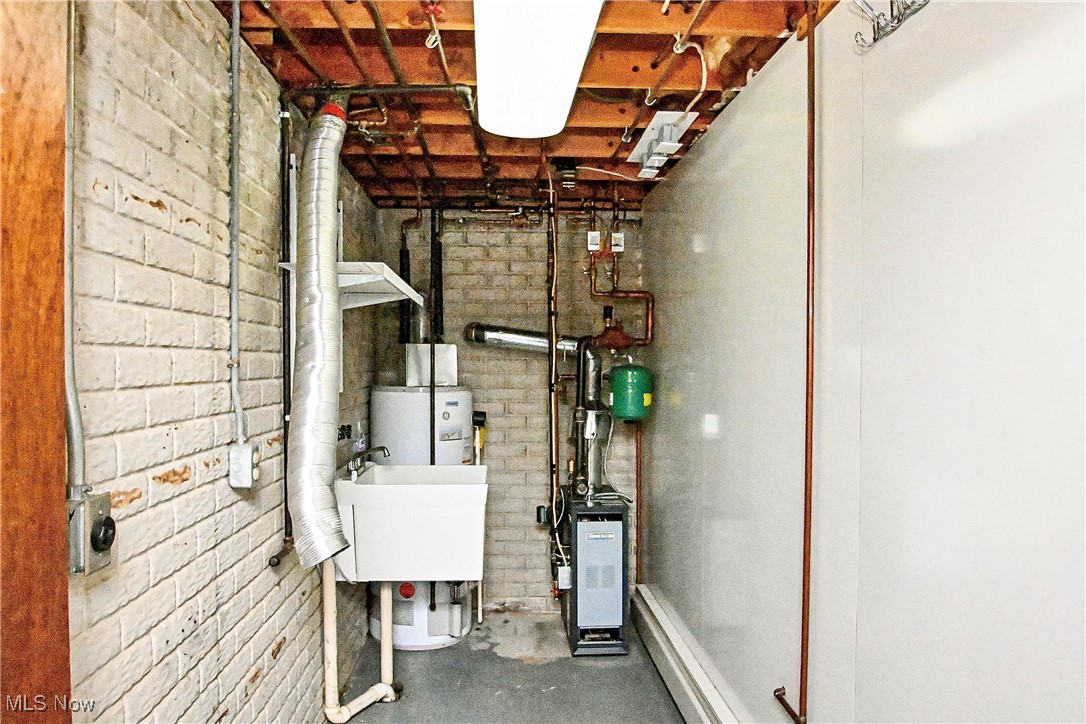 Green Sec 33 - Residential Income