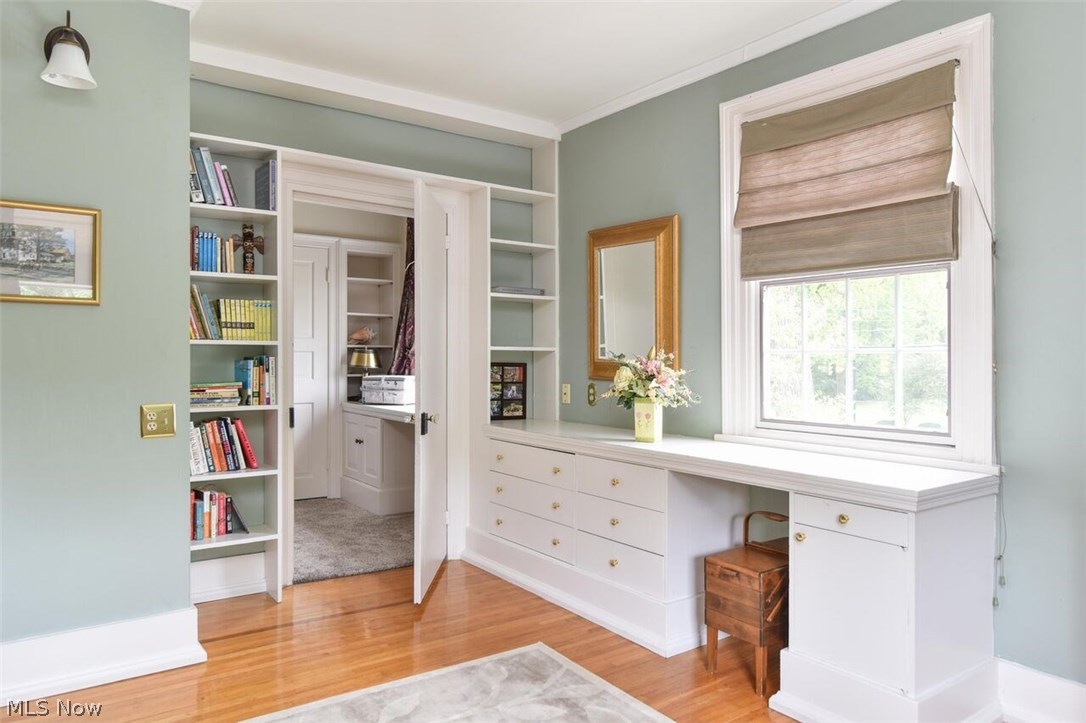 Crescent Drive 02 - Residential