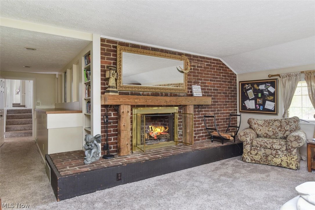 Crescent Drive 02 - Residential