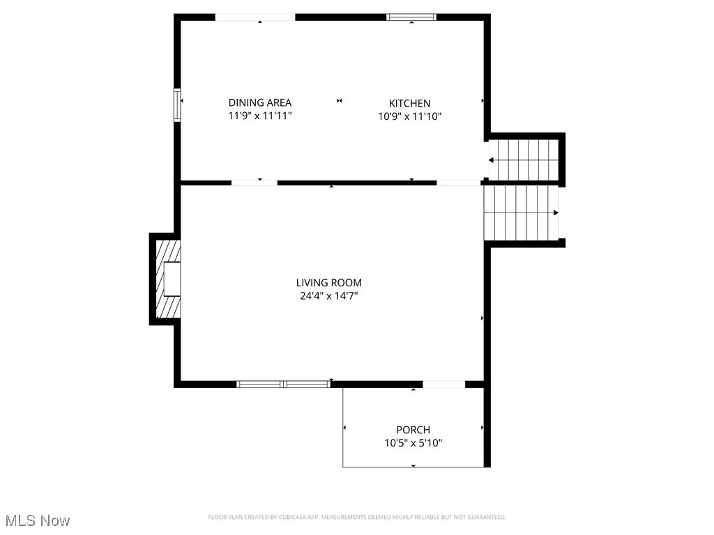 Main image without alt text