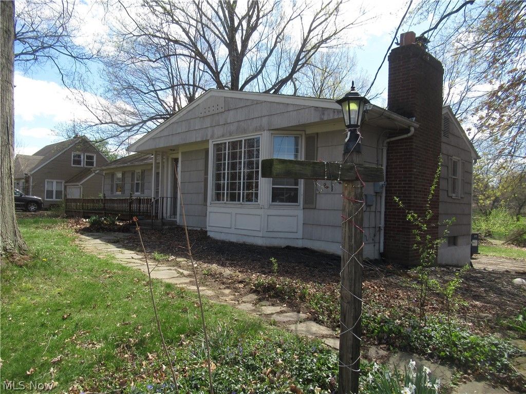 Photo of 3026 38th Street NW, Canton, OH 44718 (MLS # 5200716)