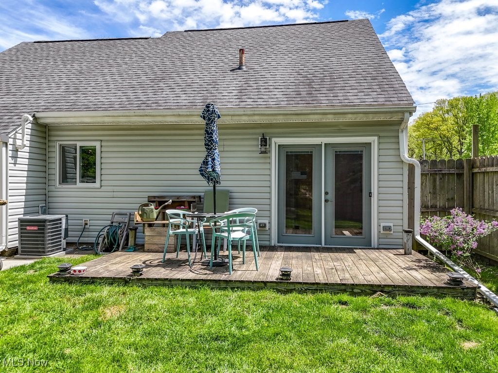 2606 Overbrook Road, Cuyahoga Falls, Ohio image 24