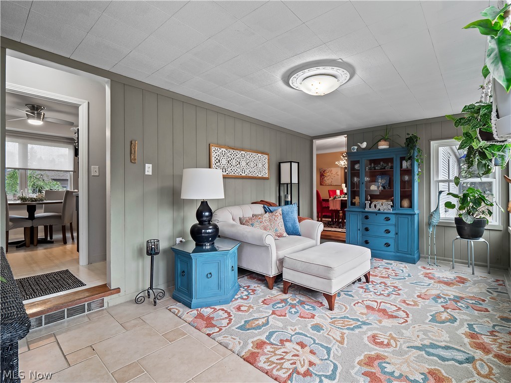 Royal Spencer - Residential