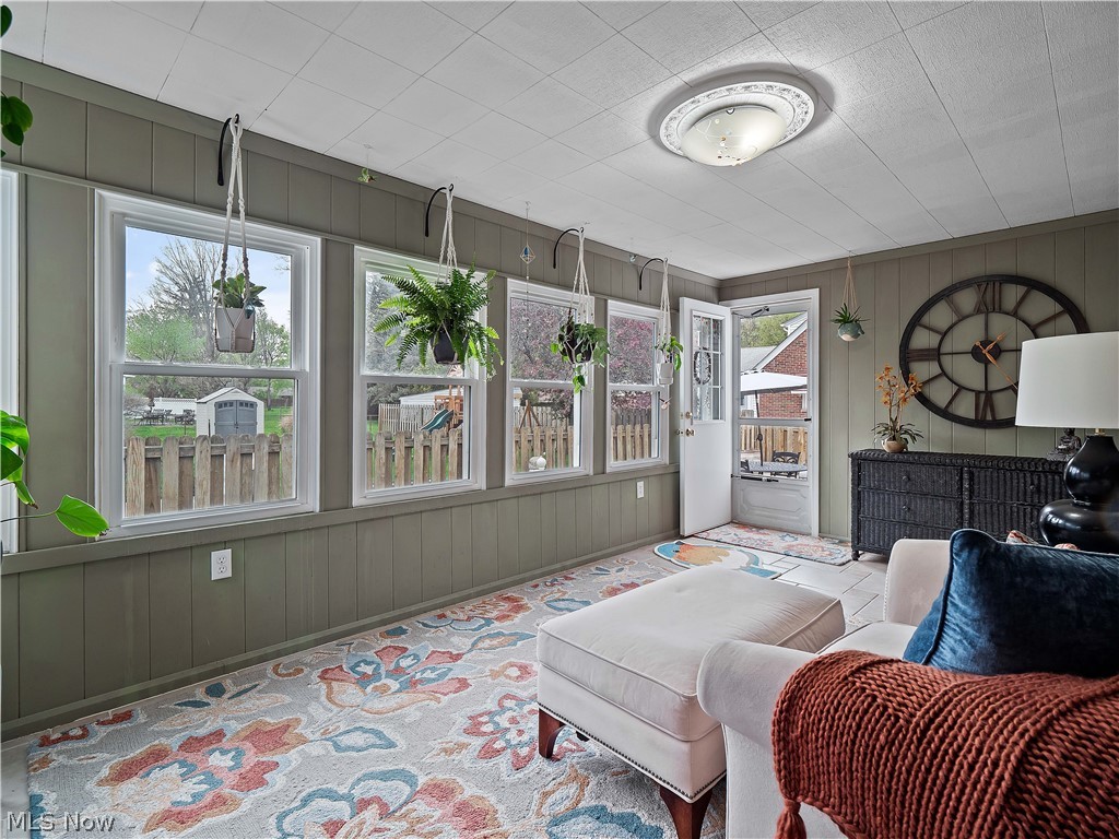 Royal Spencer - Residential