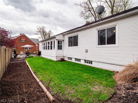 Tiny photo for 4765 W 220th Street, Fairview Park, OH 44126 (MLS # 5203401)