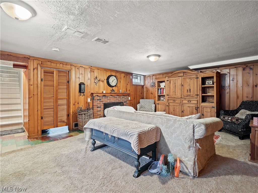 Royal Spencer - Residential