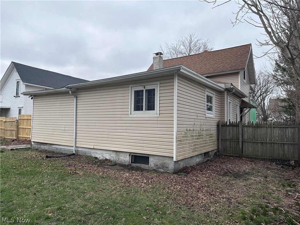 Photo of 284 Clay, Conneaut, OH 44030 (MLS # 5200718)
