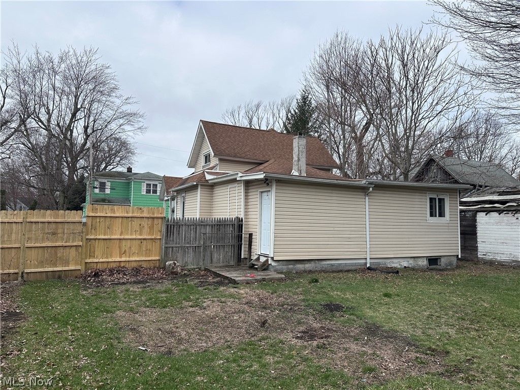Photo of 284 Clay, Conneaut, OH 44030 (MLS # 5200718)