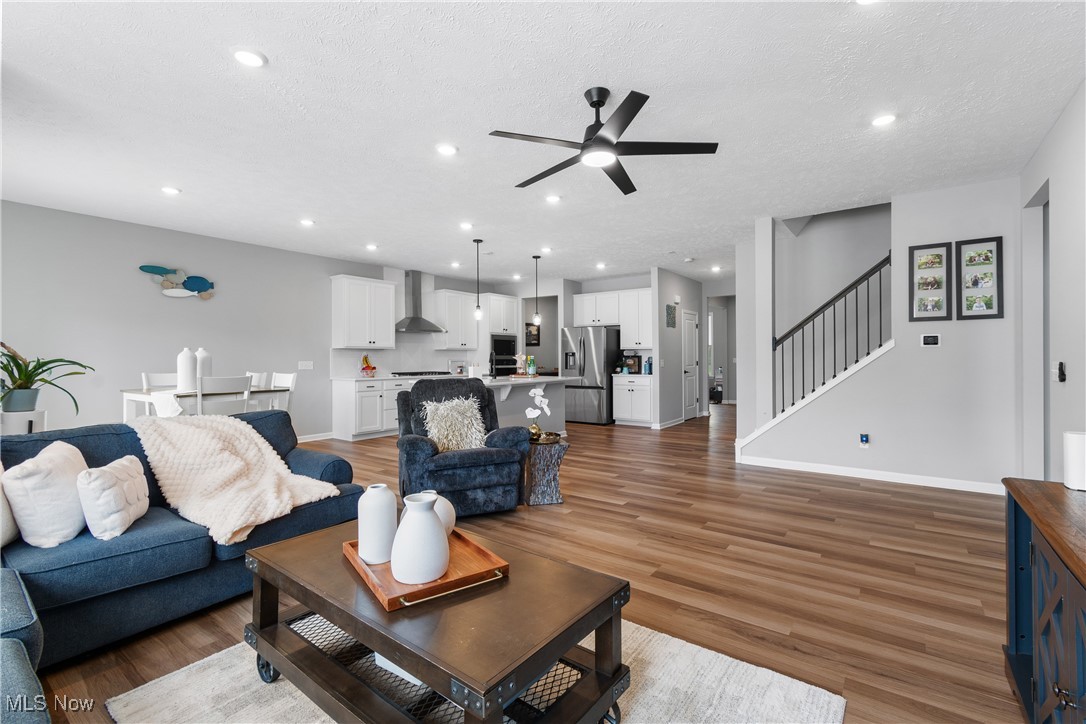 3815 Jacobs Lane, Uniontown, Ohio image 4
