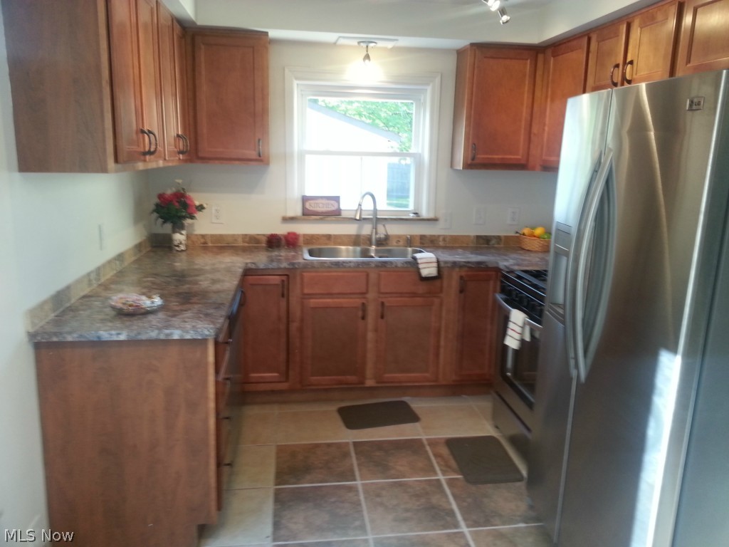 Cedar Centre - Residential