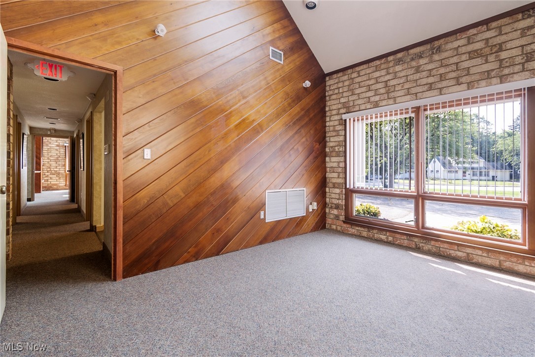 Graham Road Medical Centre Condos - Commercial Sale