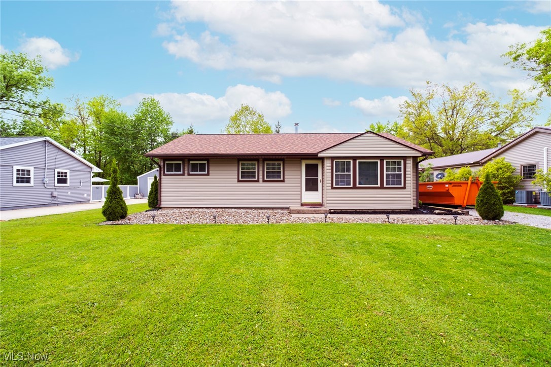 2364 Clearview Avenue, Warren, Ohio image 1