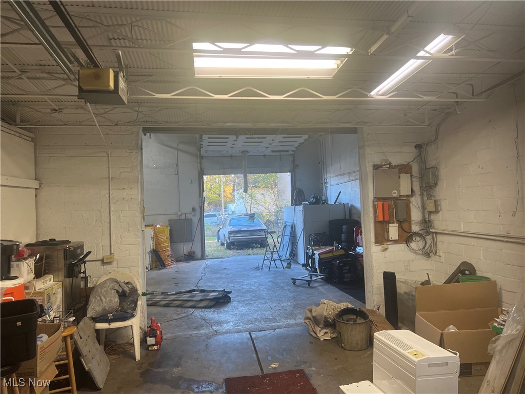 Boyle - Commercial Sale