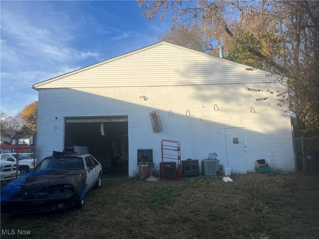 Boyle - Commercial Sale