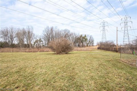 Tiny photo for 7256 Markal Drive, Cleveland, OH 44130 (MLS # 5186804)