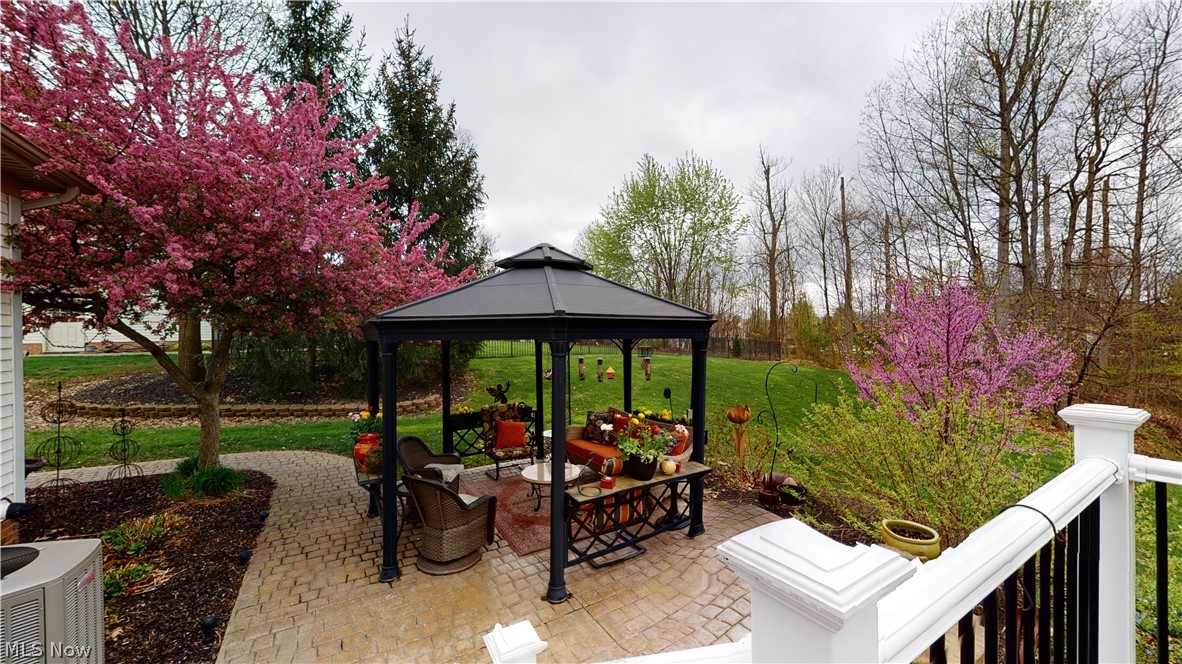 Rolling Hills - Residential