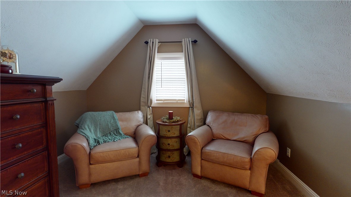 Rolling Hills - Residential