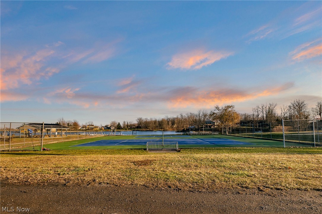 Cinnamon Lake - Residential