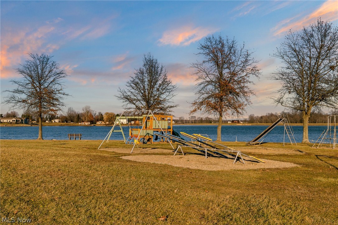 Cinnamon Lake - Residential