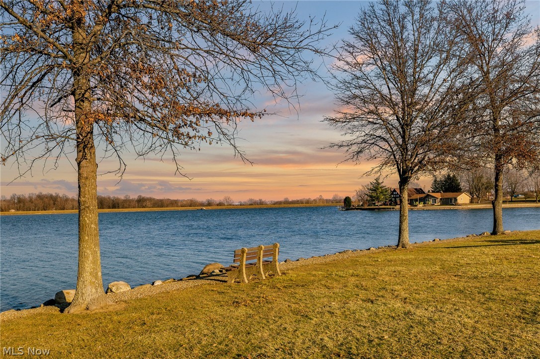 Cinnamon Lake - Residential