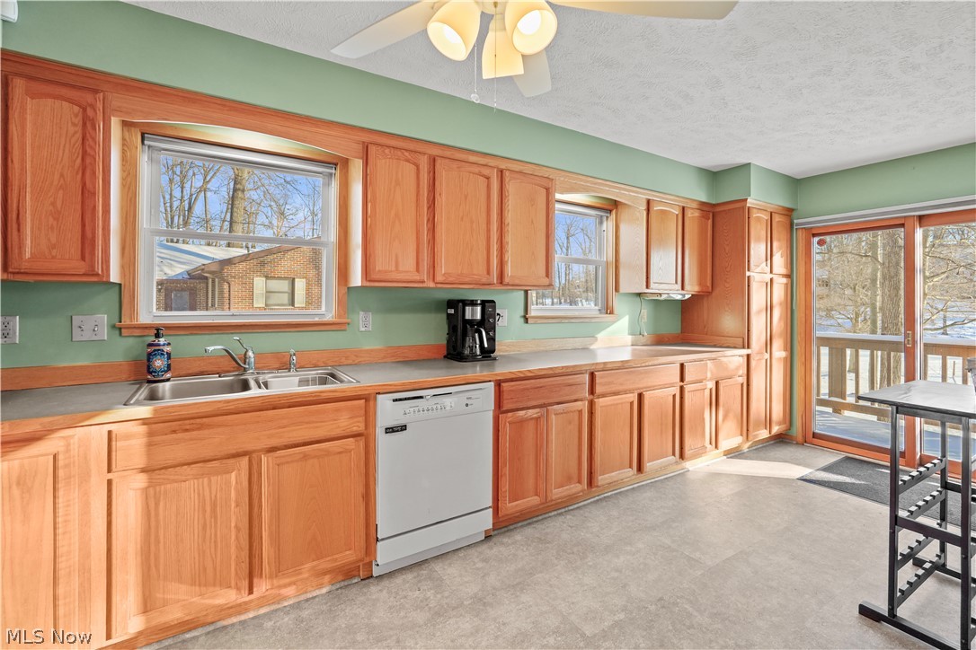 Cinnamon Lake - Residential