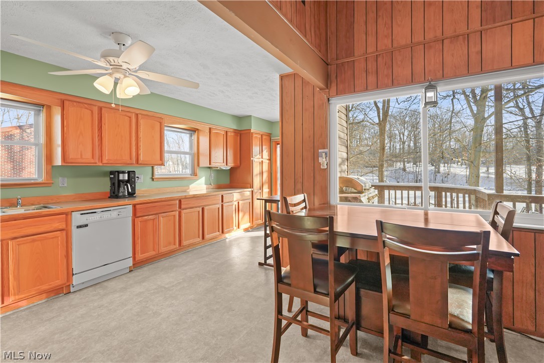 Cinnamon Lake - Residential