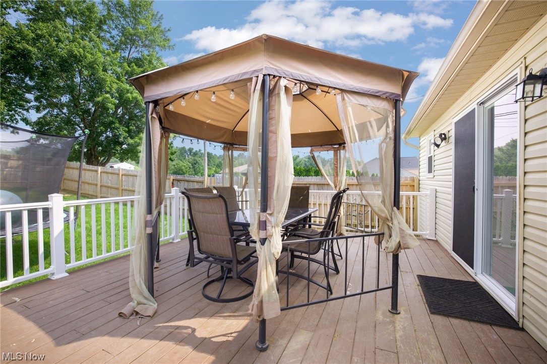 Shakespearean Place - Residential