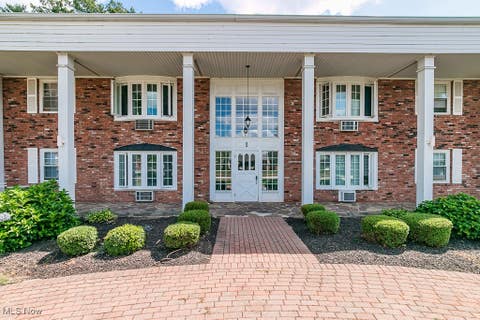 Photo for 1 Meadowlawn Drive 9
