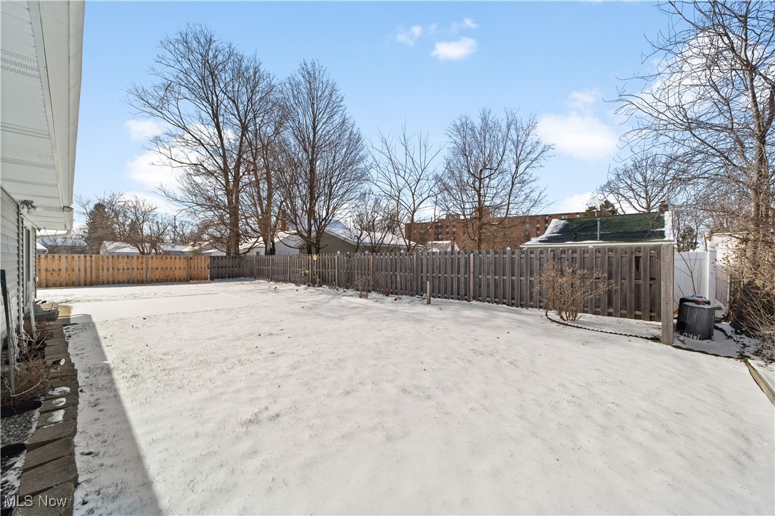1070 Westwood Drive, Willoughby, Ohio image 26