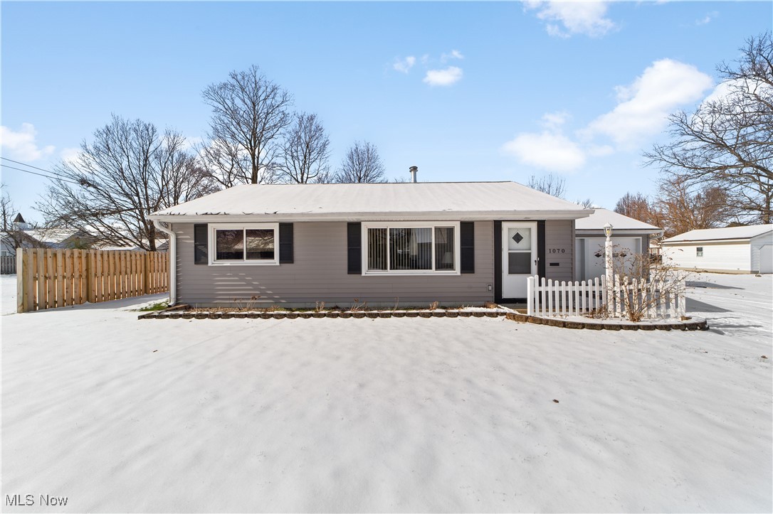 1070 Westwood Drive, Willoughby, Ohio image 1