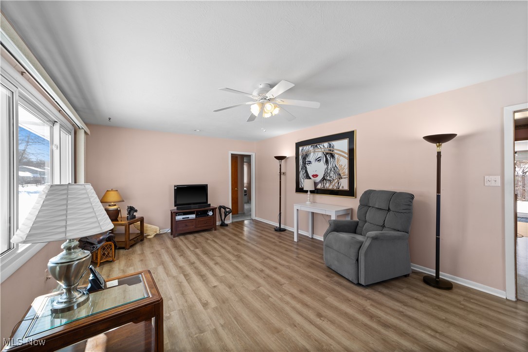 1070 Westwood Drive, Willoughby, Ohio image 3