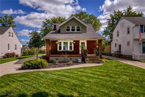 Photo for 6731 Parma Park Boulevard