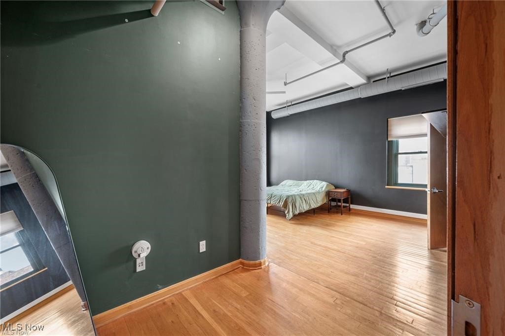 Sincere Bldg Condo - Residential Lease