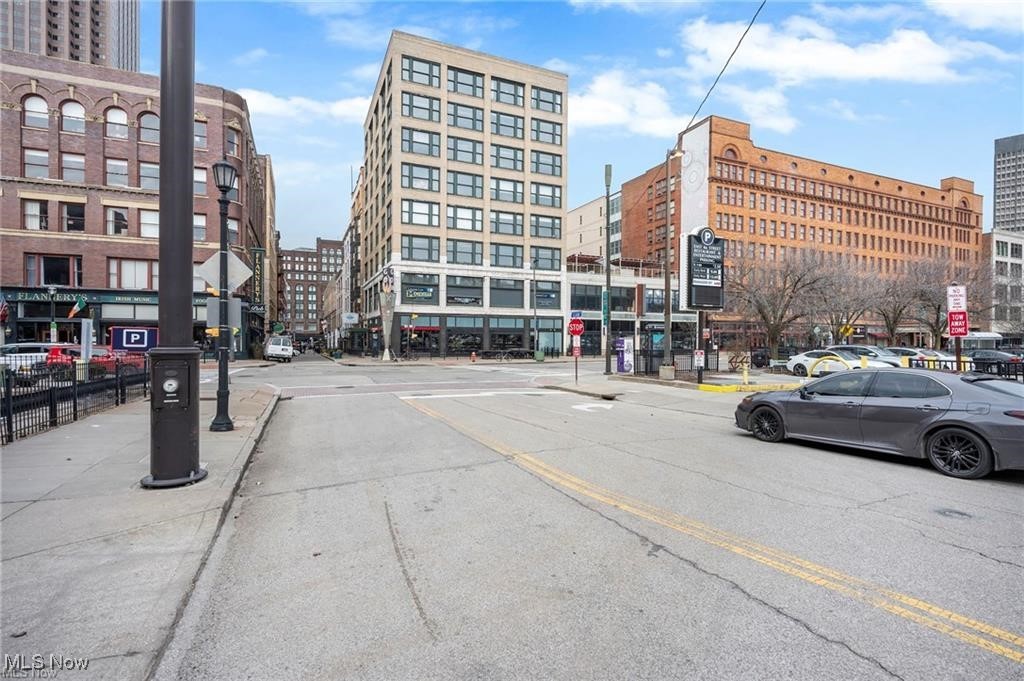 Sincere Bldg Condo - Residential Lease