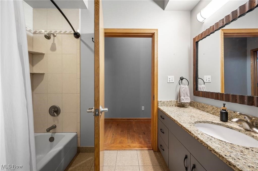 Sincere Bldg Condo - Residential Lease