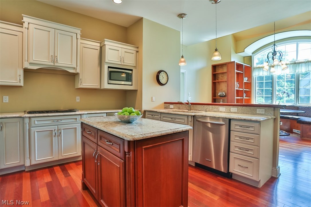 Lakehurst - Residential Lease