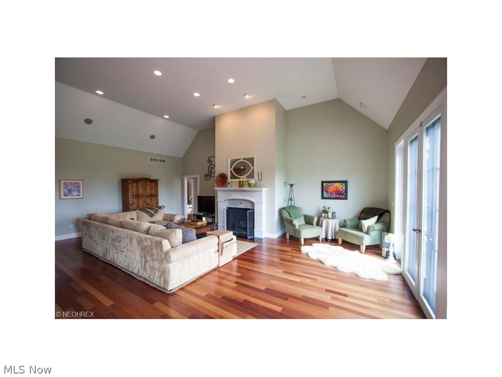 Lakehurst - Residential Lease