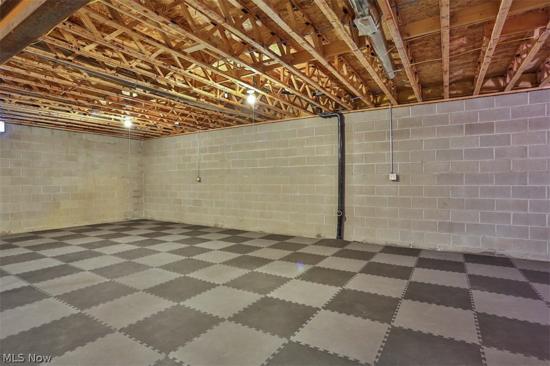 Lakehurst - Residential Lease