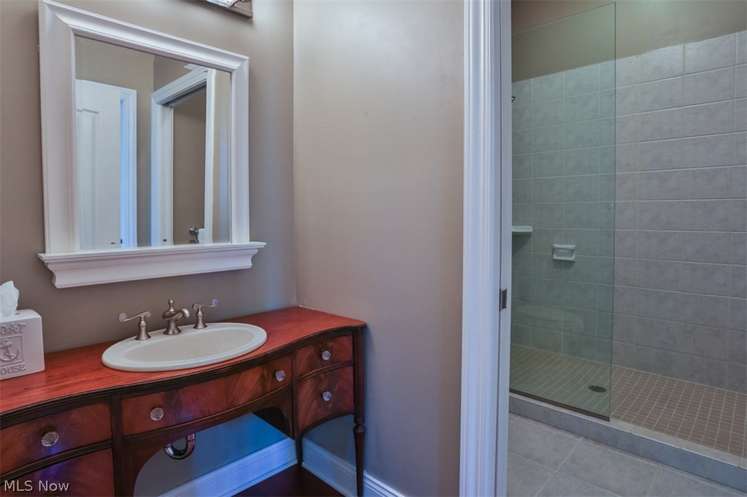 Lakehurst - Residential Lease