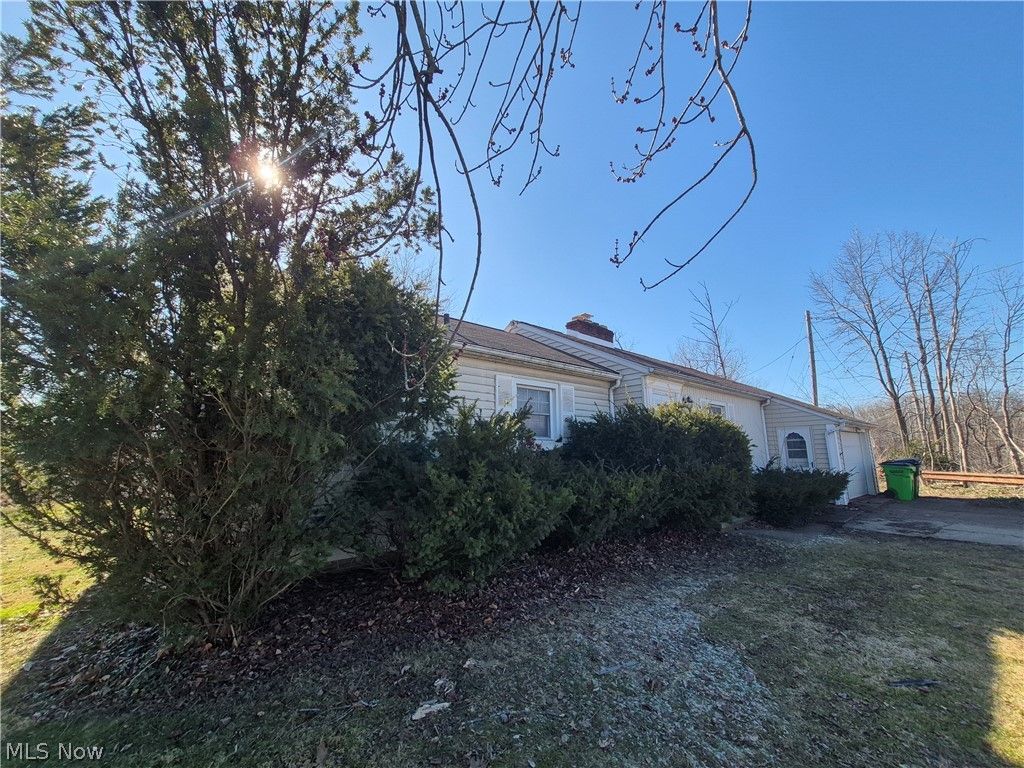 Photo of 1093 E Schaaf Road, Independence, OH 44131 (MLS # 5190145)