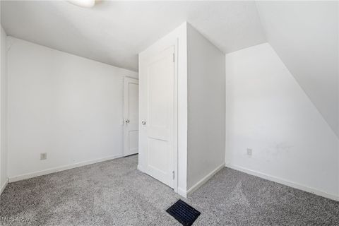 Tiny photo for 333 Lloyd Street, Akron, OH 44301 (MLS # 5184928)